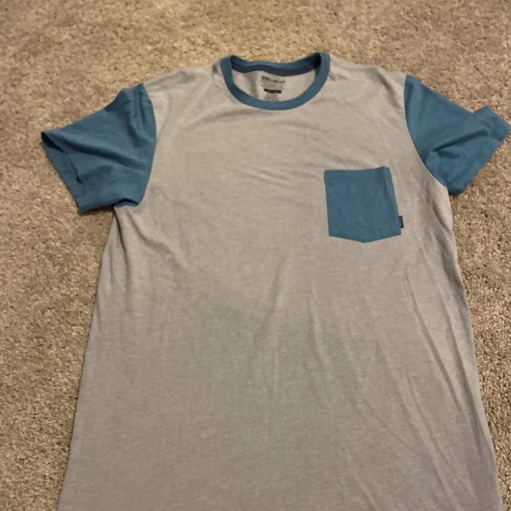 Vintage Billabong Blue and Gray Short Sleeve Tee Tailored Fit Size Medium